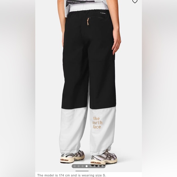 The North Face Women’s Nylon Easy Pants Black and White Color Block - Picture 8 of 16